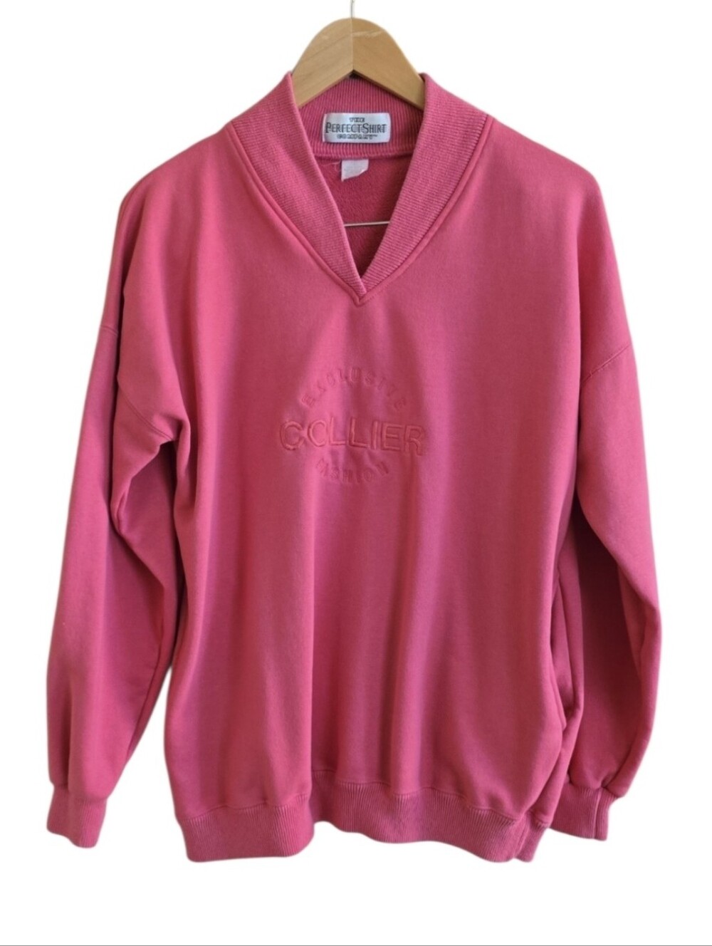 VTG 90s The Perfect Shirt Company Pink V-neck Sweatshirt W/ Pockets. Size Small